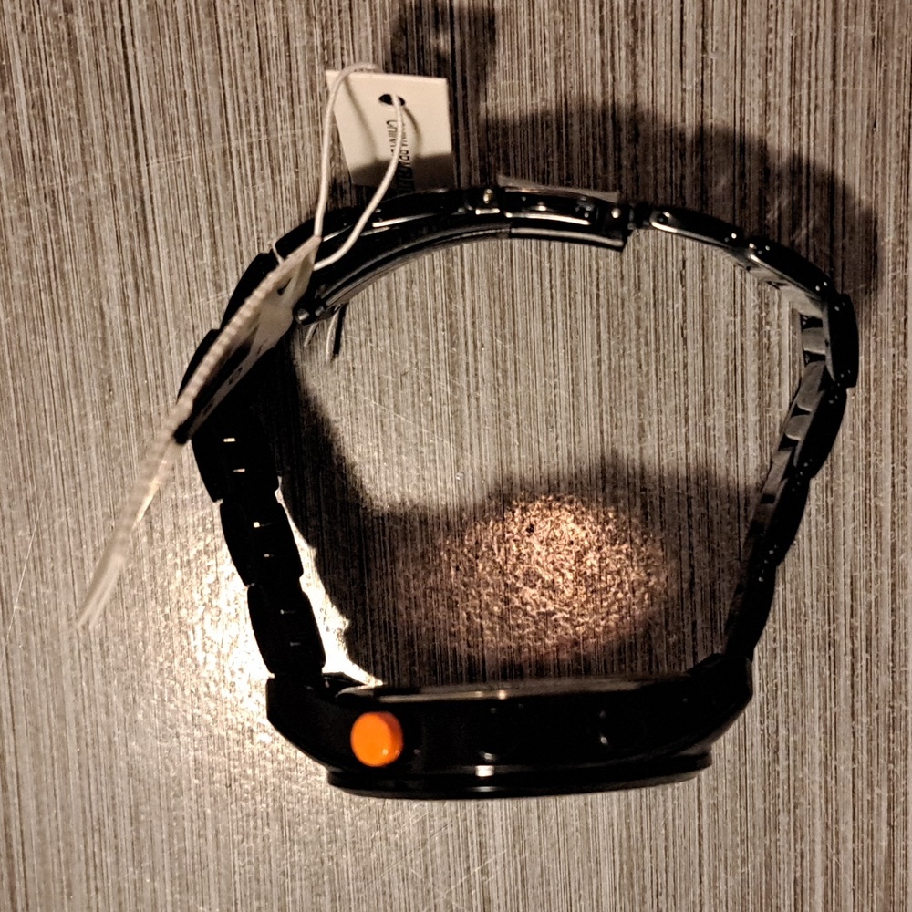 Watch - Picture 2 of 6